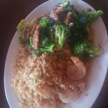 Imperial Garden - Shrimp fried rice and beef and broccoli - Chinese Near Me - Modesto, California