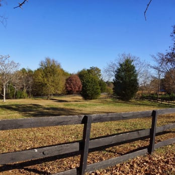 Bed and Barn Farms - outside - Bed & Breakfast Near Me - Forest City, North Carolina