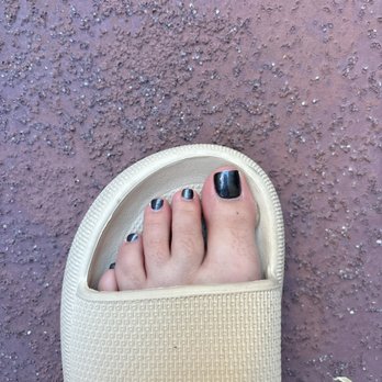 Mega Nail Salon and Spa - Polish change on toes! - Nail Salons Near Me - Philadelphia, Pennsylvania