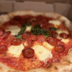 Doppio - Diavola Pizza - sooo good!