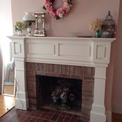 The Historic Ambassador House and Heritage Gardens - Upstairs room