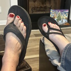 CB Nail Spa - The color is raspberry