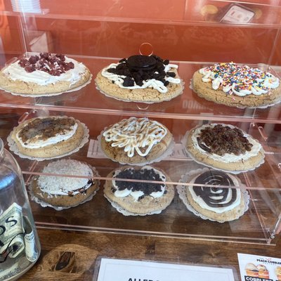 The Peach Cobbler Factory by null