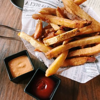 Barn Joo 35 - Garlic Truffle Fries w/ Kimchi Aioli - Korean Near Me - New York, New York