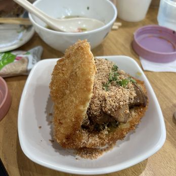 Taiwan's No 1 Cuisines - Gua bao fried - worth trying! - Taiwanese Near Me - Chino, California Taiwan's No 1 Cuisines - Gua bao fried - worth trying! - Taiwanese Near Me - Chino, California