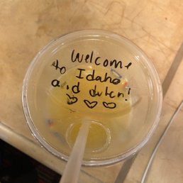 Adorable note barista left on my cup for me, a first timer. Adorable note barista left on my cup for me, a first timer.