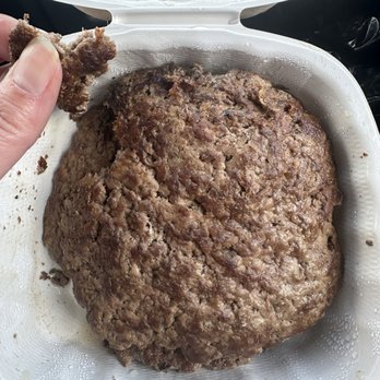 B&D's Food Hut - Doggy Patties - Burgers Near Me - Long Beach, Washington