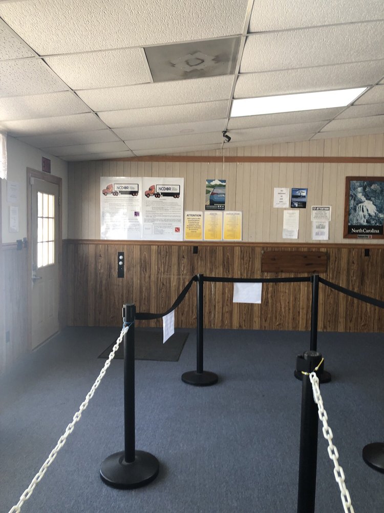 LICENSE PLATE AGENCY Updated October 2024 1545 N Road St, Elizabeth