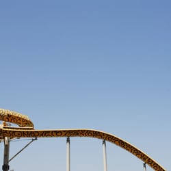 Luna Park Distractions