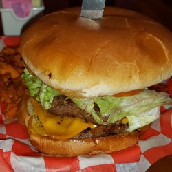 Bulldog Country Cafe