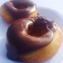 Snonuts Donuts & Pronto Kiosk - Nutella drizzled hot cinnamon donuts