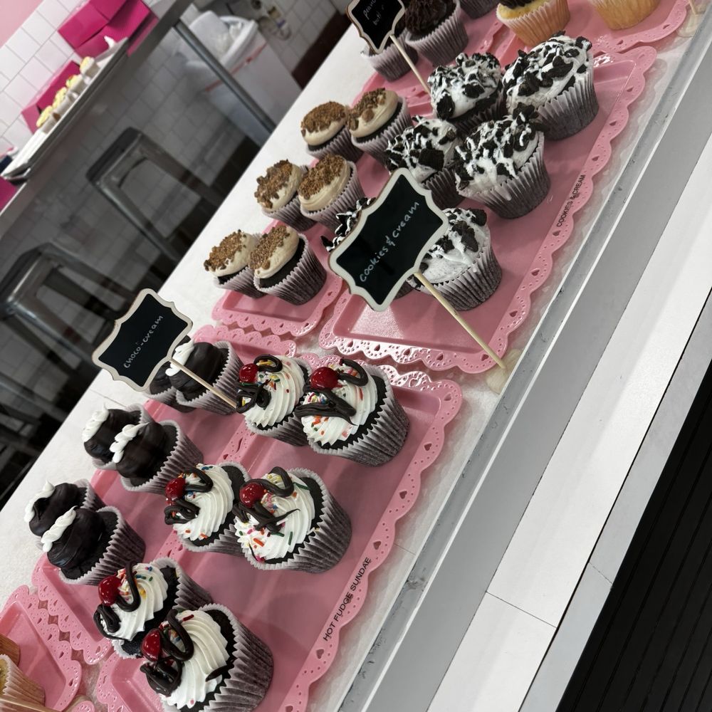 SmallCakes - Richmond - Cupcakes Near Me - Richmond, Texas SmallCakes - Richmond - Cupcakes Near Me - Richmond, Texas