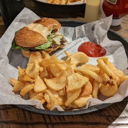 Boscoe's Place - 1/4 pound "Smashed" burger and spiral doodles
