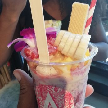 Amazonica - The Paradise Orchid garnish fancy - Shaved Ice Near Me - Miami, Florida Amazonica - The Paradise Orchid garnish fancy - Shaved Ice Near Me - Miami, Florida