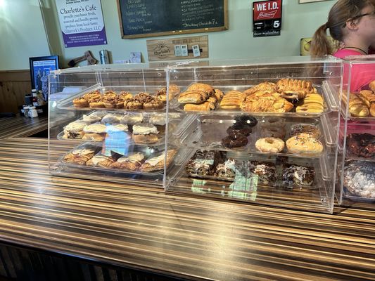 Charlotte's Cafe by null