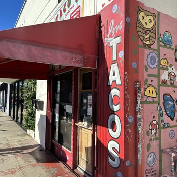 Tacos Villa Corona - Outside - almost literal hole in the wall - Mexican Near Me - Los Angeles, California Tacos Villa Corona - Outside - almost literal hole in the wall - Mexican Near Me - Los Angeles, California