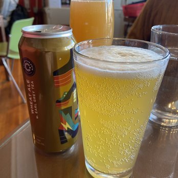Umana Yana - Wheat Ale with Earl Grey Tea (beer) and Mimosa starters - Breakfast & Brunch Near Me - Albany, New York Umana Yana - Wheat Ale with Earl Grey Tea (beer) and Mimosa starters - Breakfast & Brunch Near Me - Albany, New York