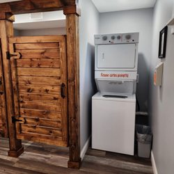 Kamp Komfort RV Park - Washer & Dryer