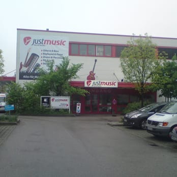 1. JustMusic