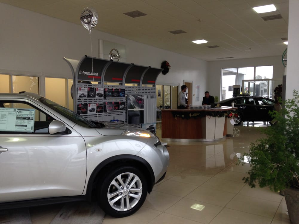 WALKER JONES NISSAN 2715 Memorial Dr, Waycross, Car Dealers