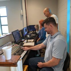 Friendship Community Baptist Church - Do you have skills in audio visuals? We'd love to have you volunteer with us! Reach out to us at Friendship.