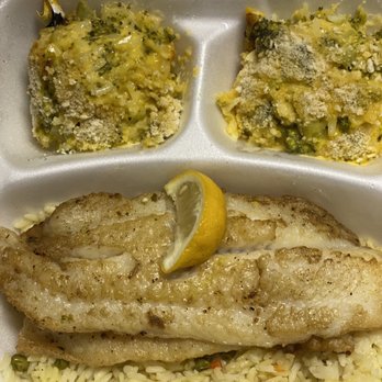 Cheddar's Scratch Kitchen - Grilled White Fish (Catfish) with Broccoli Cheese Casserole - Comfort Food Near Me - Port Arthur, Texas