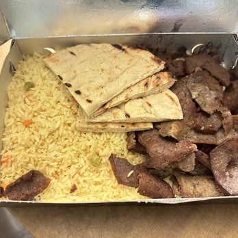 Greek Xpress - Gyro (Beef & Lamb) Platter - Mediterranean Near Me - Franklin Square, New York Greek Xpress - Gyro (Beef & Lamb) Platter - Mediterranean Near Me - Franklin Square, New York