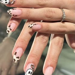 Sunny Island Nails & Spa - They did a great job and super friendly. I love this place. Will be back!!!