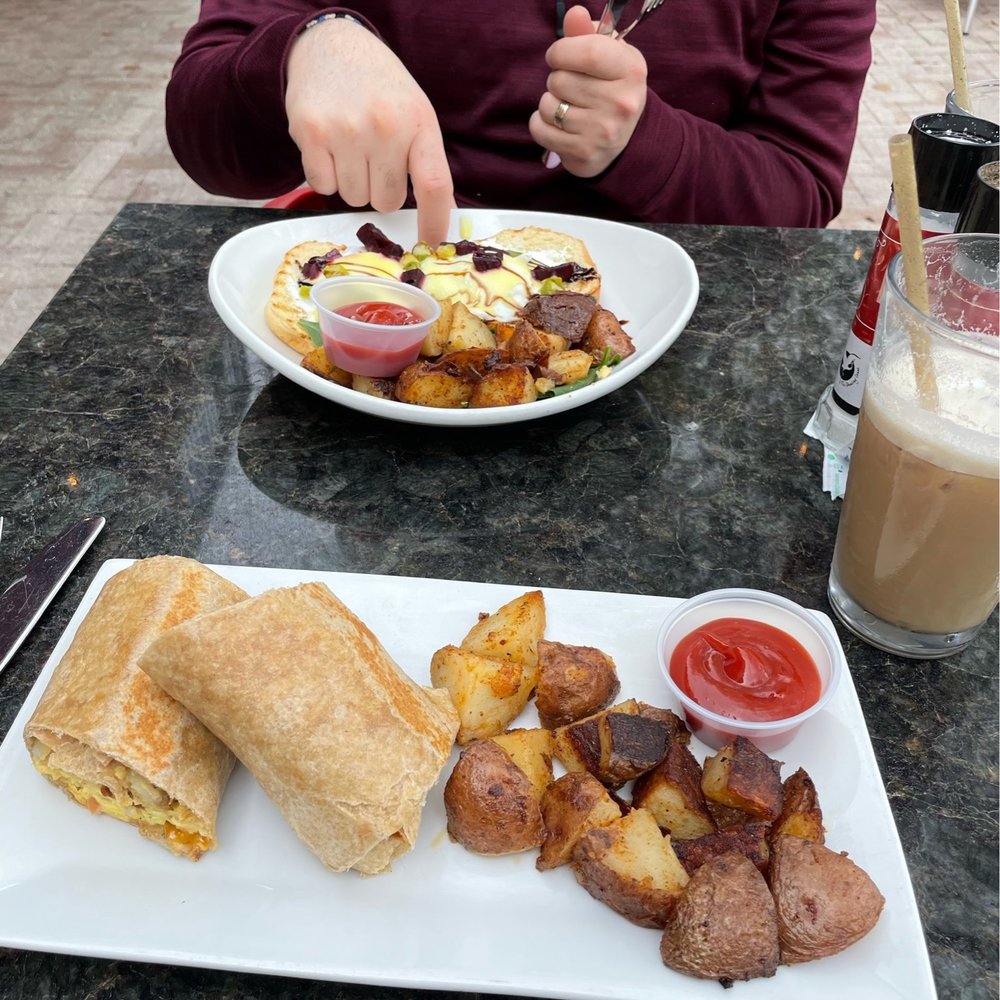 Prosecco Cafe - Balsamic "Beni" Bowl and Whole Wheat Breakfast Wrap - Breakfast & Brunch Near Me - Palm Beach Gardens, Florida Prosecco Cafe - Balsamic "Beni" Bowl and Whole Wheat Breakfast Wrap - Breakfast & Brunch Near Me - Palm Beach Gardens, Florida