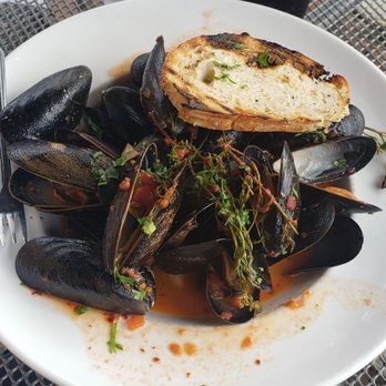 Taphouse Grille - Muscles in a spicy red sauce. - New American Near Me - Hackettstown, New Jersey