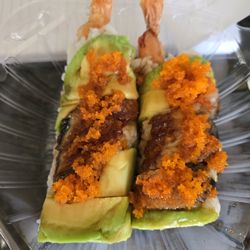 Miyako Restaurant - Dragon roll