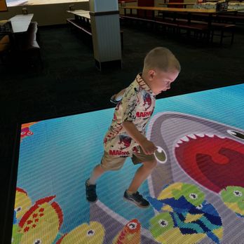 Chuck E. Cheese - Super cool motion screen on the floor! - Pizza Near Me - Las Vegas, Nevada