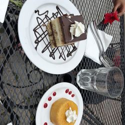 Bonelli's Bistro