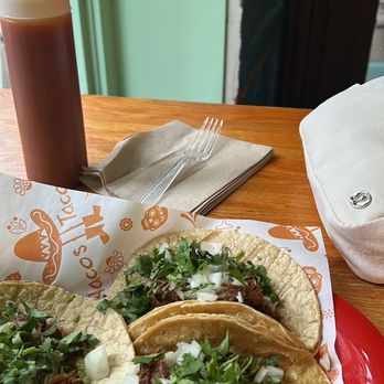 Flaco's Tacos - Barbacoa Taco - Mexican Near Me - Chicago, Illinois Flaco's Tacos - Barbacoa Taco - Mexican Near Me - Chicago, Illinois
