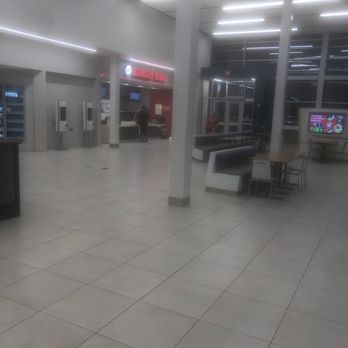 Travel Store Management - Gas Stations Near Me - Rolling Prairie, Indiana