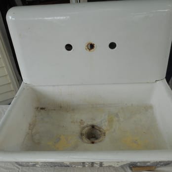 The Surface Doctors - Damaged and worn antique sink basin before refinishing. - Refinishing Services Near Me