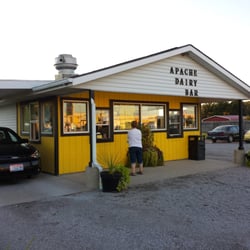 Apache Dairy Bar - Exterior