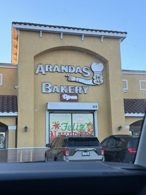Arandas Bakery by null