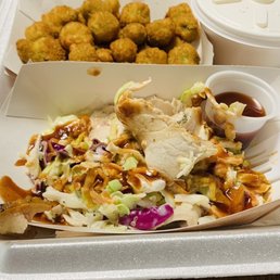 Low carb turkey bowl with fried okra and Mac-and-cheese Low carb turkey bowl with fried okra and Mac-and-cheese