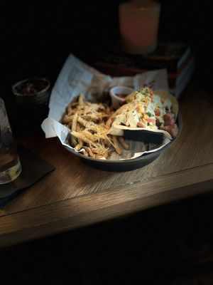 Suite 200 Grille by null