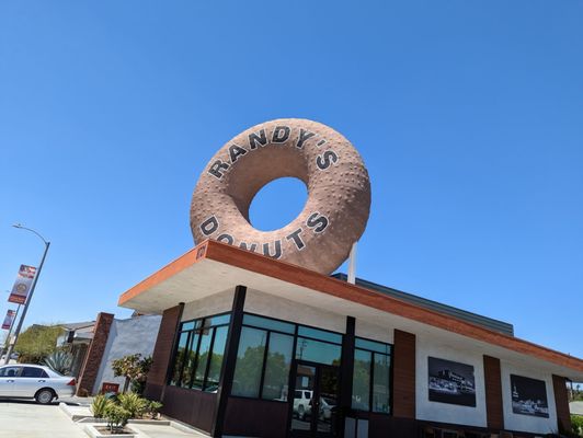 Randy's Donuts by null