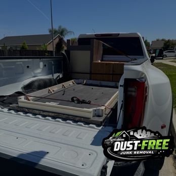 Dust-Free Junk Removal - Junk Removal & Hauling Near Me - Fallbrook, California Dust-Free Junk Removal - Junk Removal & Hauling Near Me - Fallbrook, California