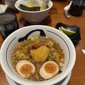 Tsujita Artisan Noodle - Vegan Ramen - Ramen Near Me - Pasadena, California Tsujita Artisan Noodle - Vegan Ramen - Ramen Near Me - Pasadena, California