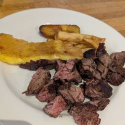Plate 2 ... Pineapple & steak