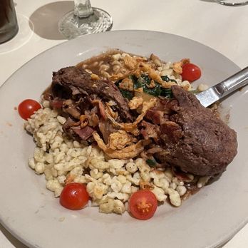 Mader's - Rhouladen - German Near Me - Milwaukee, Wisconsin