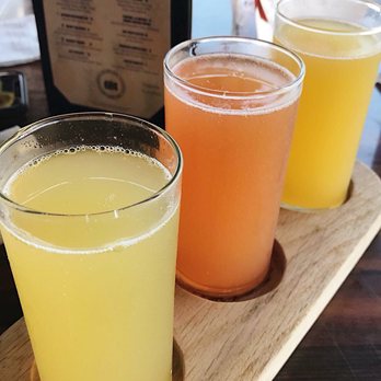 Restaurant 604 - Breakfast & Brunch Near Me - Honolulu, Hawaii