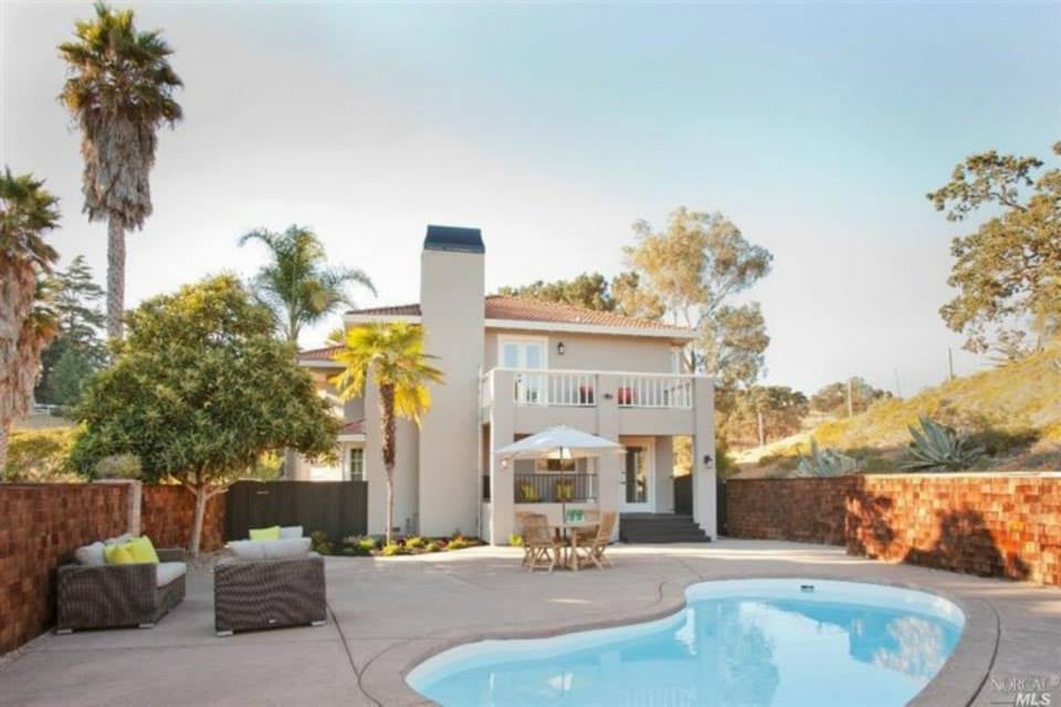 LAURA SCHIFRIN COLDWELL BANKER Updated July 2024 511 Sir Francis