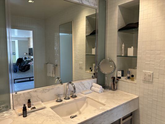 The London West Hollywood at Beverly Hills by null