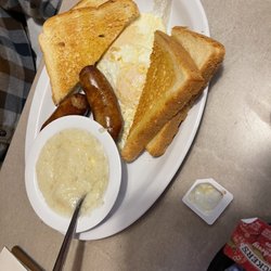 Satterwhites Restaurant - Two egg breakfast