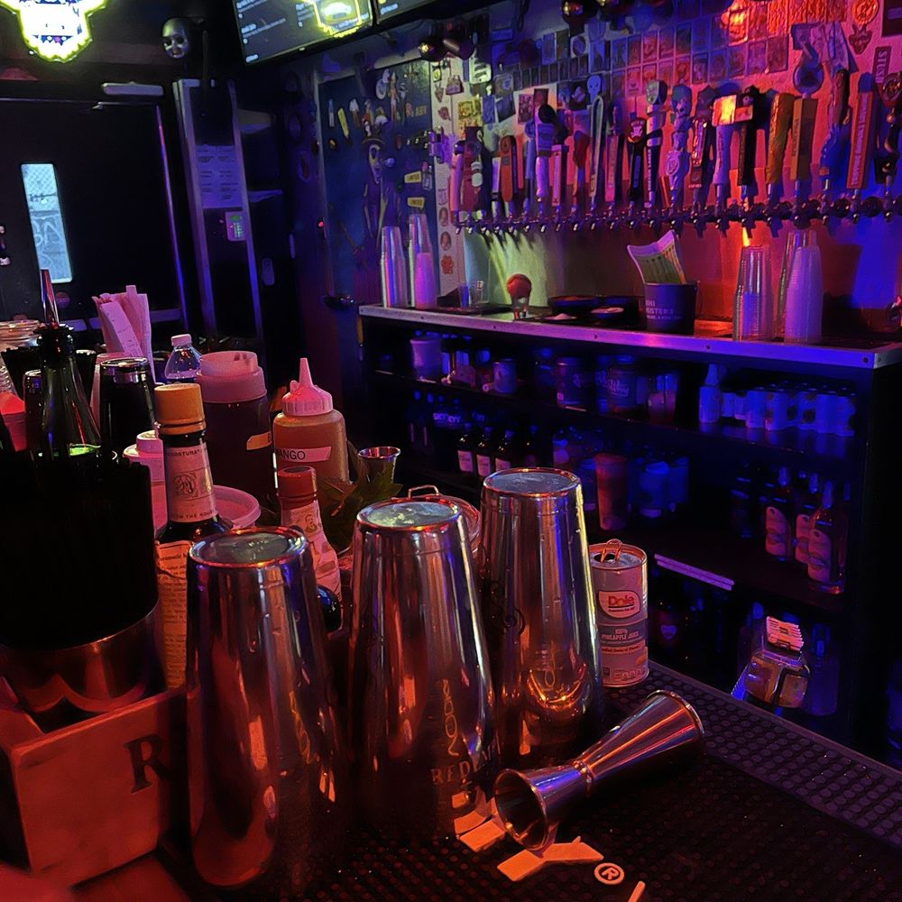 Glitch Bar - Bars Near Me - Fort Lauderdale, Florida